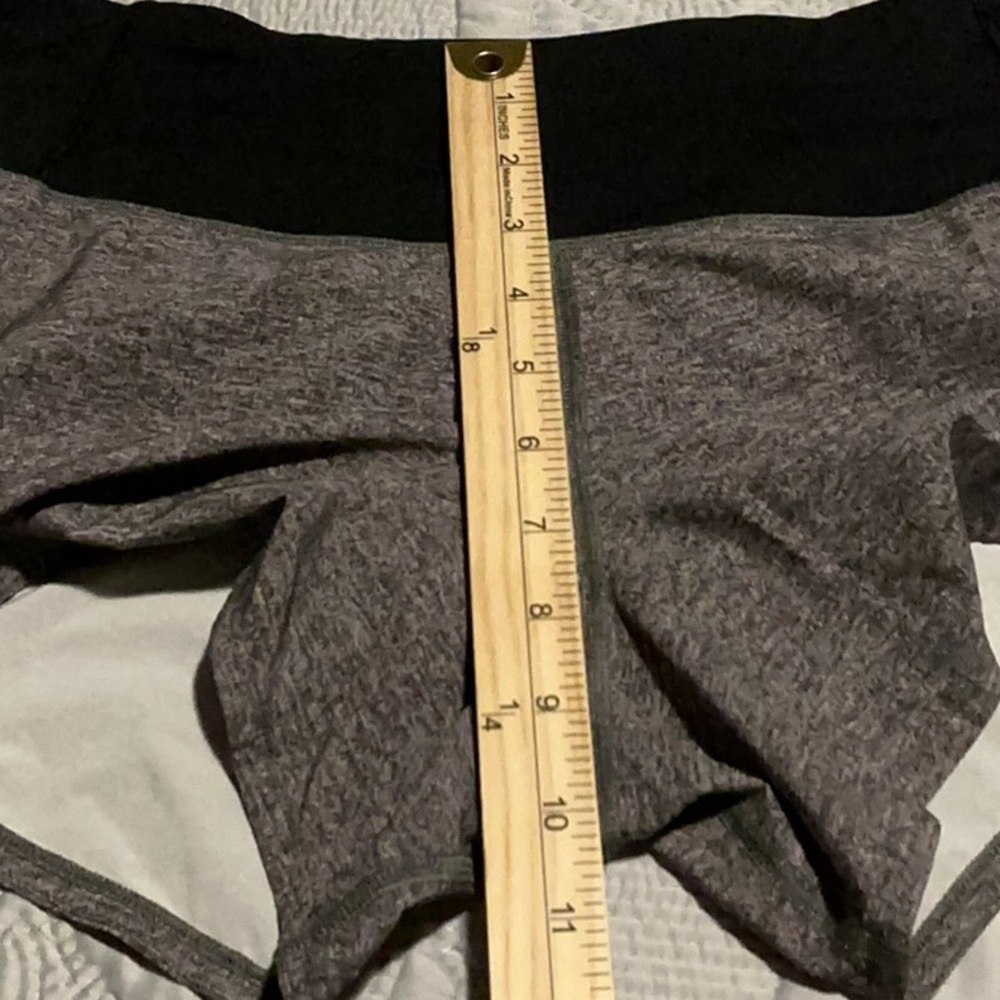 Lululemon Speed Up Short *Long 6 - Picture 9 of 9